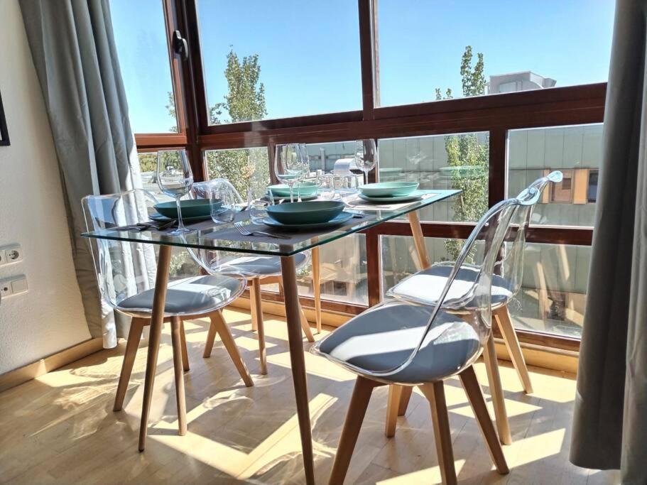 Madrid Wanda Aeropuerto Ifema Plenilunio Dy Apartment ภายนอก รูปภาพ