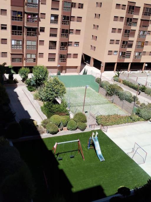 Madrid Wanda Aeropuerto Ifema Plenilunio Dy Apartment ภายนอก รูปภาพ