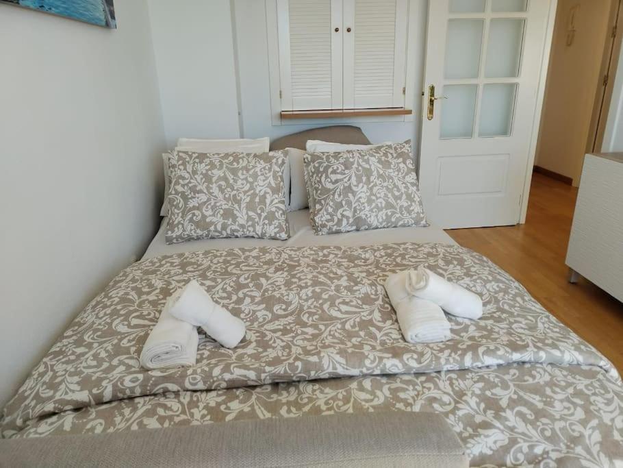 Madrid Wanda Aeropuerto Ifema Plenilunio Dy Apartment ภายนอก รูปภาพ